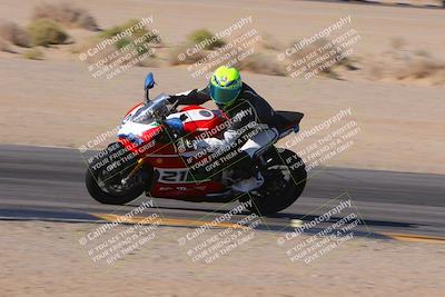 media/Dec-10-2023-SoCal Trackdays (Sun) [[0ce70f5433]]/Turn 9 Inside Set 2 (1115am)/